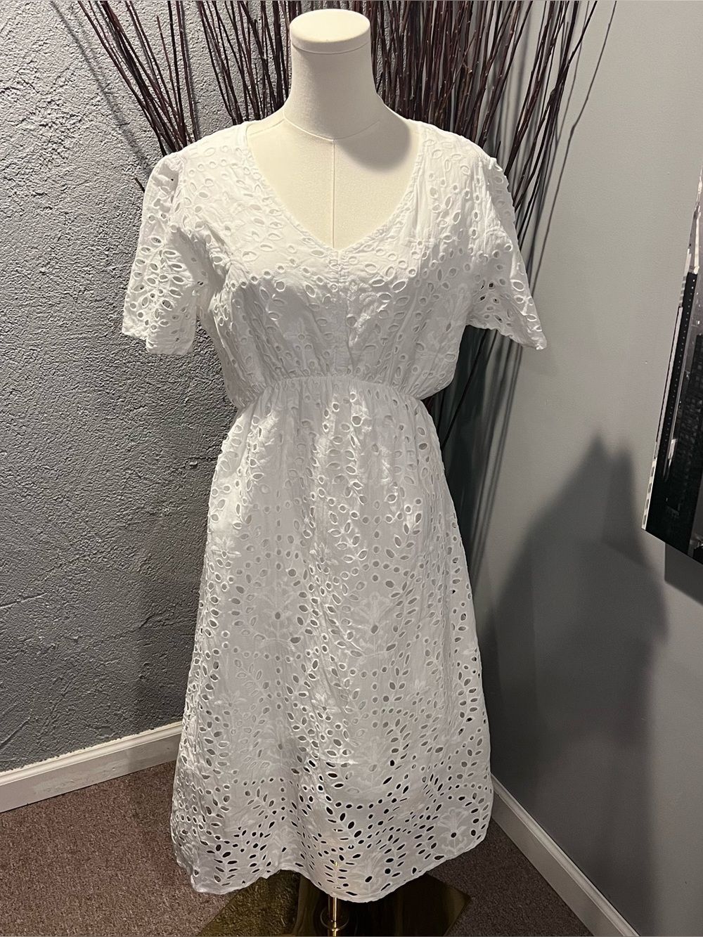 🌺VALENTINA NALDI WHITE EYELET LACE MIDI DRESS SIZE XL🌺